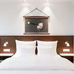 Ruby Luna Hotel Dusseldorf