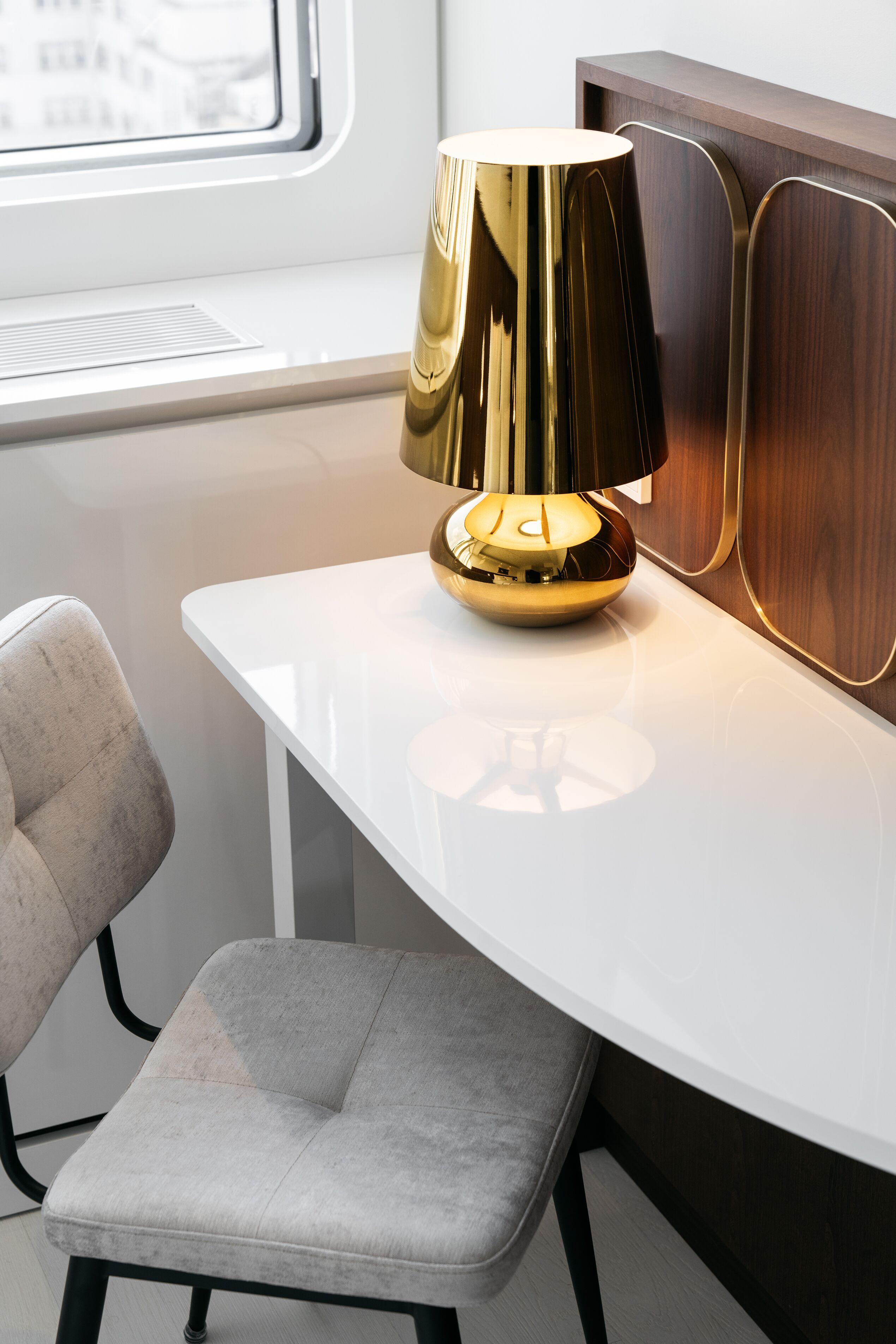 Ruby Luna Dusseldorf