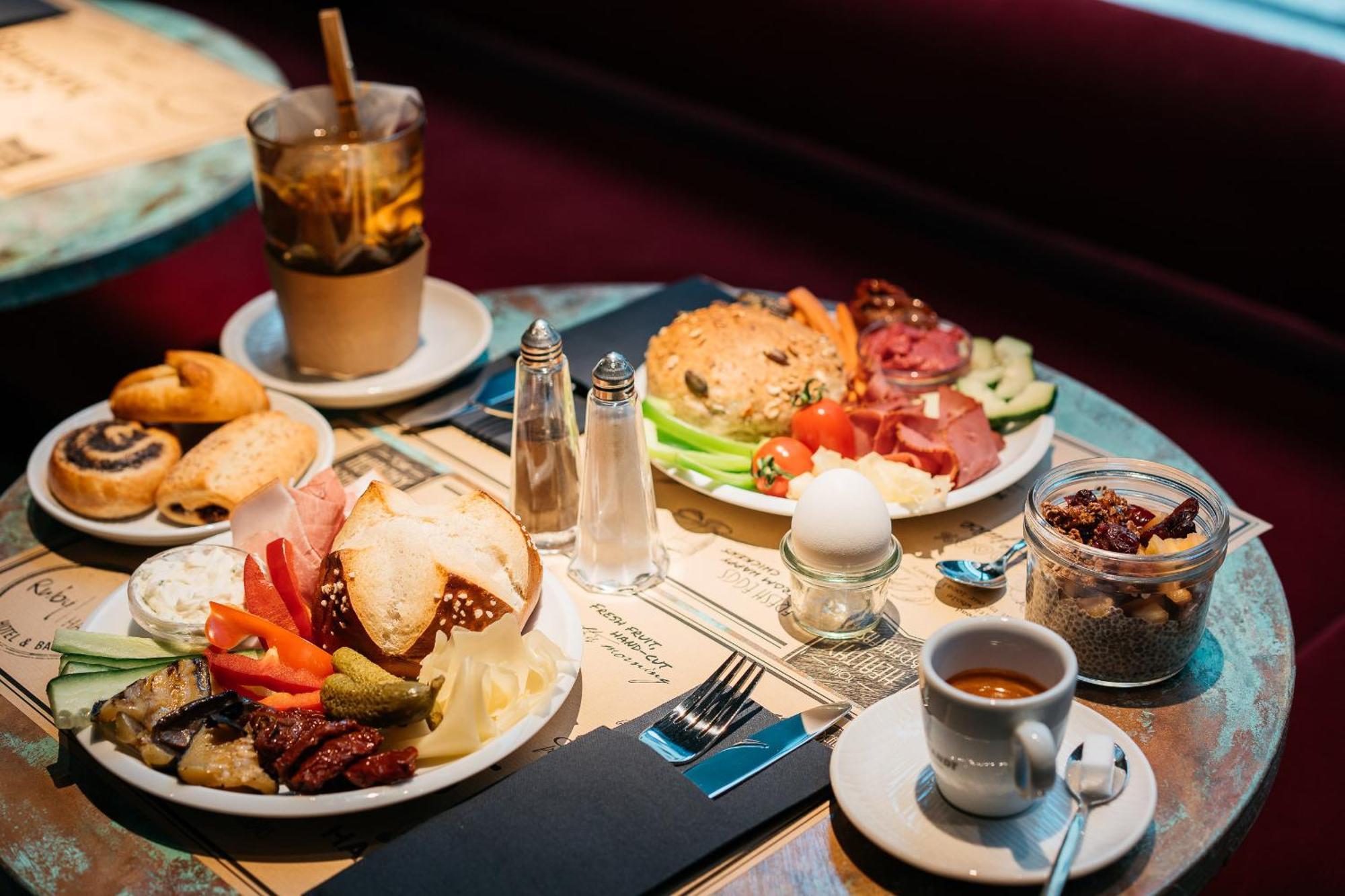 Ruby Luna 4* Düsseldorf