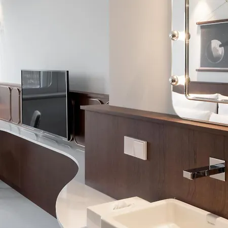 Ruby Luna By Ihg Hotel Düsseldorf